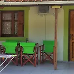 Sandra * Panormos (Skopelos)