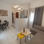 Sandra Panormos (Skopelos)