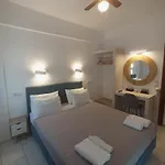 Sandra * Panormos (Skopelos)